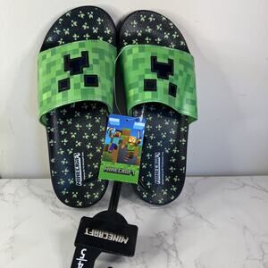 Minecraft Big Kids Slides/Sandals in BLACK/GREEN SIZE 4/5